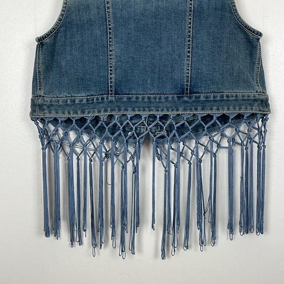 Chico's Denim Boho Fringe Cowgirl Vest Womens S Button Down 2 Pocket Blue Jacket - Picture 7 of 11